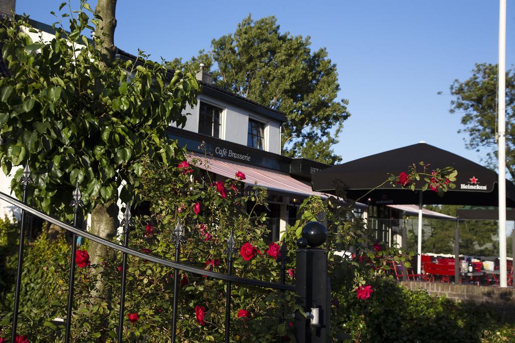 Cafe Brasserie Het Heerenhuis Het Kalf エクステリア 写真