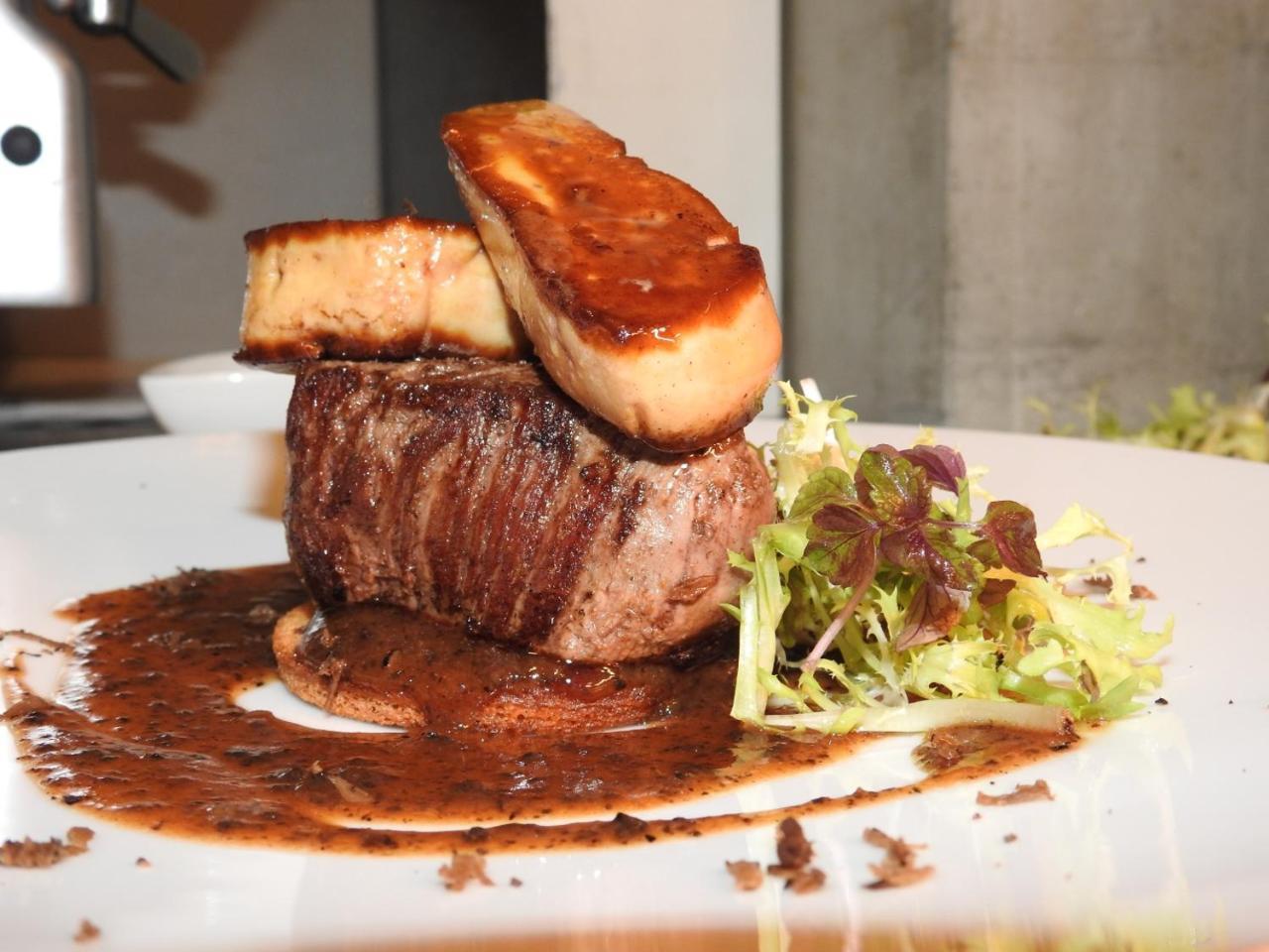 Cafe Brasserie Het Heerenhuis Het Kalf エクステリア 写真