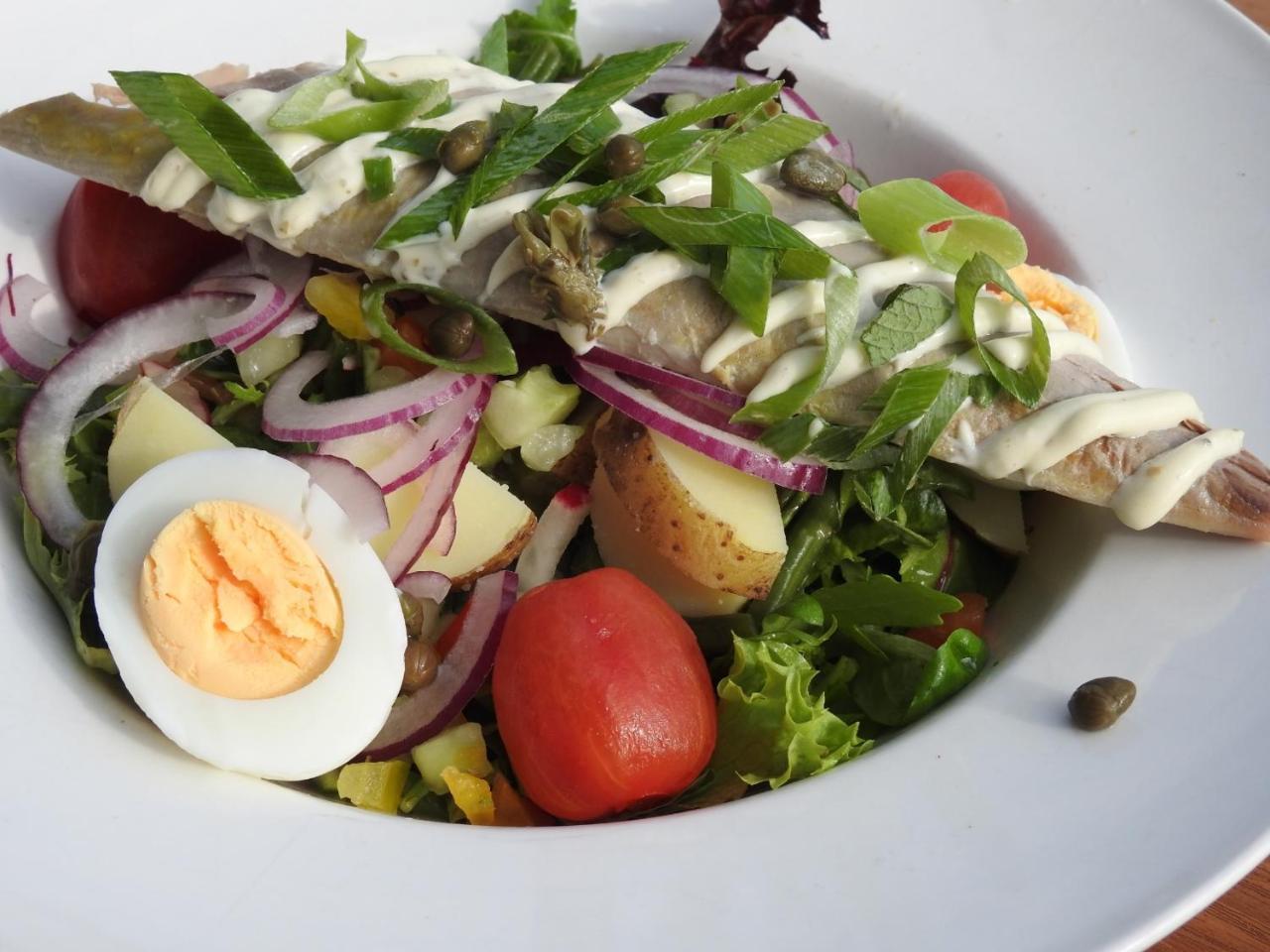 Cafe Brasserie Het Heerenhuis Het Kalf エクステリア 写真
